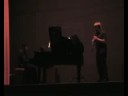 liam interpreta la sonatina de joseph horovitz.