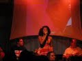 Tha�s Macedo interpreta Pranto do Poeta