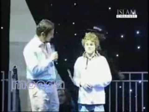 اصغر طفل بالعالم يعلن اسلامه 