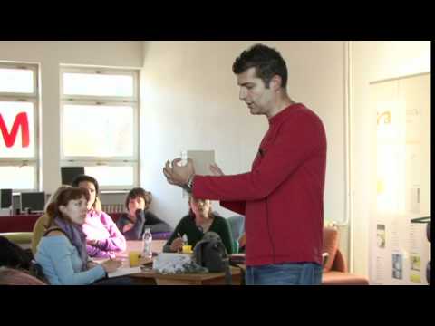 Predavanje „Uvod u dizajn"- Aljoša Brajdić, listopad 2011. Molekula