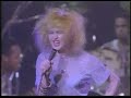 una de las canciones que mas me agrada de cindy lauper, esta muy buena