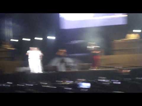 Zion & Lennox Ft. Rakim & ken-y - A Ella Le Gusta El Dembow (En Vivo) @ LIMA - PERU -