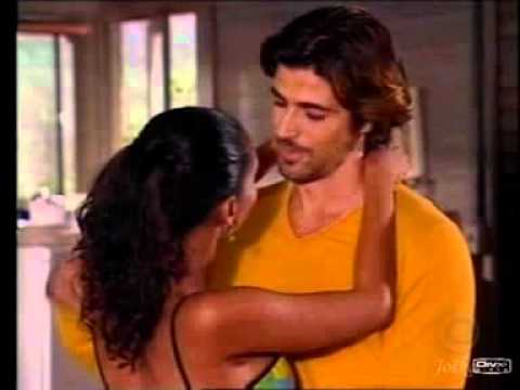 preta - Protagonistas de Da Cor Do Pecado (El Color del Pecado) Música: We don't have to look back now - Puddle of Mudd.