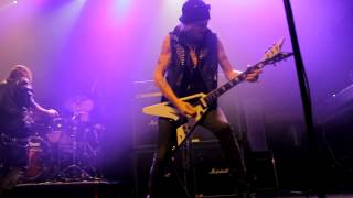 Michael Schenker + The Golden Grahams en Sevilla el November de 16, 2015 en notikumi Michael Schenker + The Golden Grahams en Sevilla el November de 16, 2015 en notikumi