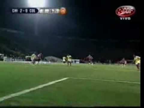 Humberto Suazo, goleador de las eliminatorias Sudafrica 2010