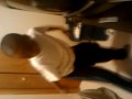 Lil bro doin the stanky legg