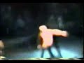 los redonditos de ricota en un de sus show en el teatro san martin.un groso el indio solari como baila