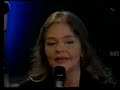 angela ro ro no programa do amaury junior. o amary tenta colocar ro ro em saia justa, e ela inteligente tira de letra toda essa situa��o.