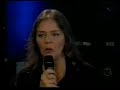 angela ro ro no programa do amaury junior. o amary tenta colocar ro ro em saia justa, e ela inteligente tira de letra toda essa situa��o.