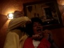 Cantando cositas raras