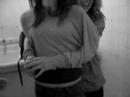 Melanie & Alice s'amusent.