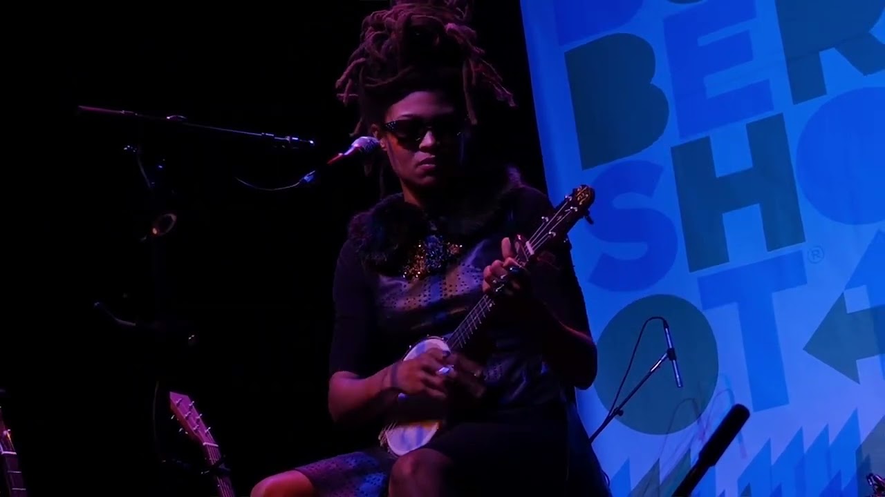 Third Man Books Presents: Somebody To Love by Valerie June (Book Trailer)