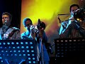 mulatu astaqte performing his classic track 'yekerme sew',featuring the most amazing solo/duet/dialogue between the 2 saxo players from the heliocentrics!!!
hot!!!!!