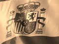 Desde luego, los romanos --que crearon el término Hispania-- siempre incluyeron en sus límites los territorios de la que, ya muy avanzada la Edad Media, sería Cataluña. No en vano Tarraco, la actual Tarragona, fue capital de una de esas Hispanias. Lo mismo sucedió cuando, deshecho el Imperio Romano, se estableció en la Península un dominio visigodo que cristalizaría en un reino de España. Significativo resulta, por ejemplo, que la primera capital de ese reino, con Ataúlfo, estuviera en Barcelona. Sabido es que muy pronto la capital, con lógica irrefutable, se trasladó al centro de la Península, y más concretamente a Toledo, pero a esas alturas los escritores visigóticos, con Isidoro de Sevilla a la cabeza, hablan de una nación llamada España cuyas raíces son romanas y cristianas y a la que han llegado recientemente los godos. Semejante visión no quebró --todo lo contrario-- cuando la invasión islámica de 711 pulverizó el reino visigótico. El reino, no España, que se aprestó inmediatamente a la resistencia frente al invasor musulmán.En un intento de protegerse de un ataque islámico, los reyes francos se apoderaron de unos territorios situados al sur de los Pirineos, a los que denominaron Marca Hispánica (nombre, ciertamente revelador,) y a los que convirtieron en zona de salvaguarda. Sin embargo, de manera bien significativa, los monarcas francos fueron conscientes de que aquel territorio que siglos después sería Cataluña era ya entonces España. En abril de 815, poco después de la creación del condado de Barcelona como separación entre el reino de los francos y los musulmanes, Ludovico Pío, rey de Aquitania y soberano de Septimania, promulgó un precepto destinado a la protección de los habitantes del condado de Barcelona y otros condados subalternos. En el texto se habla, literalmente, de los 