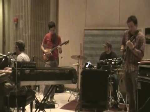 how to get to umass dartmouth by train