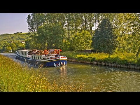 Hotel Barge Cruises in Burgundy