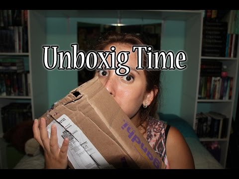 Primer Regalo de Cumpleaños Unboxing+Book Haul