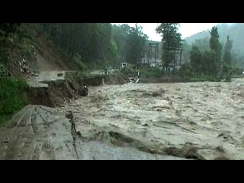 120 killed in India monsoon floods: officials