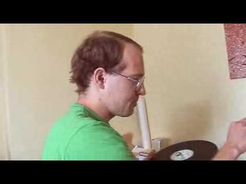 BBCCollective - BBC Collective's mini documentary on electronic-musician-turned-live-performer Caribou, including live performace and the making of tea.