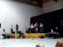 bunter abend 2007: goose flesh is performing chasing cars. before the song laura and janine are introducing the band. 

enjoy!