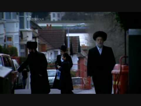 Hasidic - An episode from the three part documentary jews from bbc. This is the story about a convicted Satmar drugdealer who after his relese from prison tries to get...