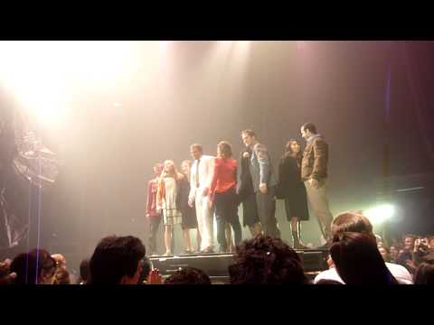 Fuerza Bruta: Look Up! - Part 10 - Sep 13, 2009
