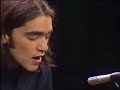 super fudge chunk performing an acoustic version of 