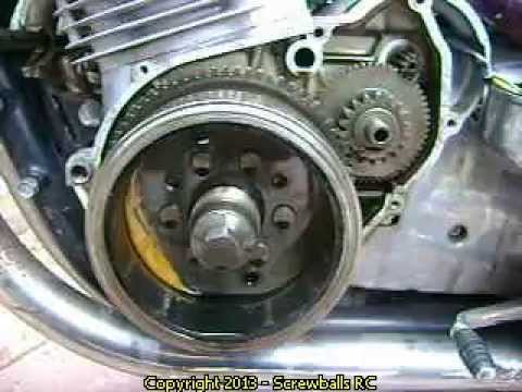Replace a starter clutch on a Suzuki GS 1000 Motorcycle
