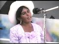 ¨ picaflor   enséñame   a  besar   las    flores ¨