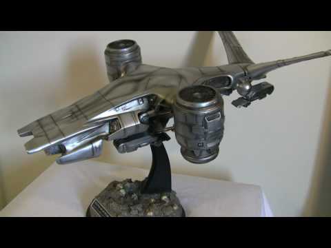 Watch Hunter Killer Part 1 - Here is a review of the Terminator Aerial Hunter Killer statue figure from Hollywood Collectibles!