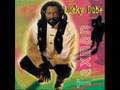 Clip Lucky Dube Reggae Strong