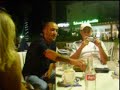 Nisar op het terras in Monastir Nisar op het terras in Monastir