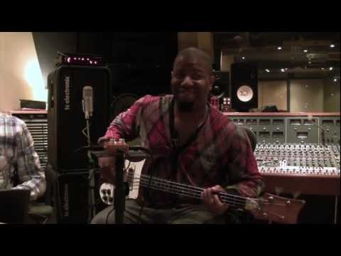Eric Smith - Shaker Vibrato TonePrint (Wet Wipe)