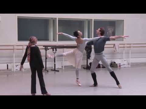 Nehemiah Kish in rehearsals for La Bayadère (The Royal Ballet)