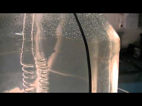 Joule Ringer - Tried makeing some HHO with the super joule ringer with success,but found something else. Watch the end ,and please let me know as to why this is happening? ...