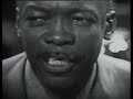 john lee hooker......boom boom

john lee hooker: vocal, guitar
tom parker: piano
tony mcphee: guitar
pete cruickshank: bass
dave boorman: drums

testo:
boom boom boom boom
i'm gonna shoot you right down,
right offa your feet
take you home with me,
put you in my house
boom boom boom boom
a-haw haw haw haw
hmmm hmmm hmmm hmmm
hmmm hmmm hmmm hmmm

i love to see you strut,
up and down the floor
when you talking to me,
that baby talk
i like it like that
whoa, yeah!
talk that talk, walk that walk

when she walk that walk,
and talk that talk,
and whisper in my ear,
tell me that you love me
i love that talk
when you talk like that,
you knocks me out,
right off of my feet
hoo hoo hoo
talk that talk, and walk that walk