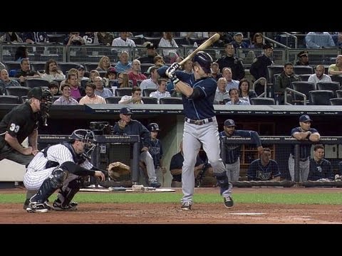 Video: Longoria knocks helmet off during swing