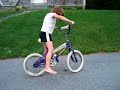 Tips on fitting a helmet, sizing the bike, encouraging kids and teaching bike safety. ... GHSVid GHSNEVid HNVid Bikes Learning to ride 