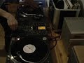 DJ LONGO SCRATCHING DJ LONGO SCRATCHING