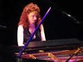Robin Spielberg performs \"After the Rain\"