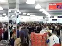 ..gia' alle prime ore del mattino....incredibile! Vado a pagare!.... non facciamoci prendere dal panico...