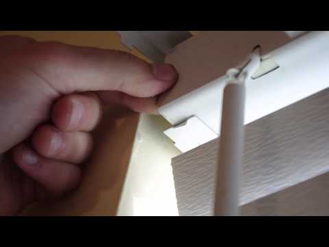 how to adjust venetian blinds
