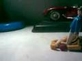 videos de muñeco tonto