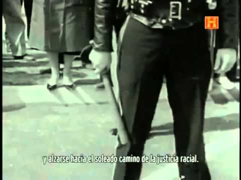 edgar cayce - Profetizó que Europa cambiaría ràpidamente. Según él, Italia y Grecia se encontraban en peligro, pues previó el despertar de uno o ambos volcanes, Vesubio o ...