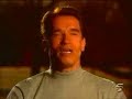 Schwarzenegger presenta El Informal