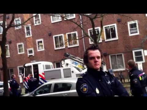 politie - Vandaag trof ik de staatrecht 1940 mafia aan mijn deur, die mijn voertuigen kwamen stelen en mij arresteerden op grond van een uit hun duim gezogen aanklacht...