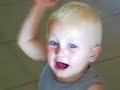 Wout en mama zingen een liedje ...  (Evergem 2003)