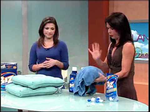 how to remove mold from a fabric