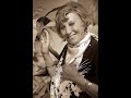 TSM Çalan Otobüs Şöförlerini Seviyorum ve Destekliyorum || Ayrılık Yaman Kelime - Müzeyyen Senar.. http://www.youtube.com/watch?v=2JxEW1-Ho2U