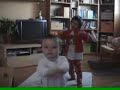 Divertido baile de la famosa canción de los titiriteros de Binefar